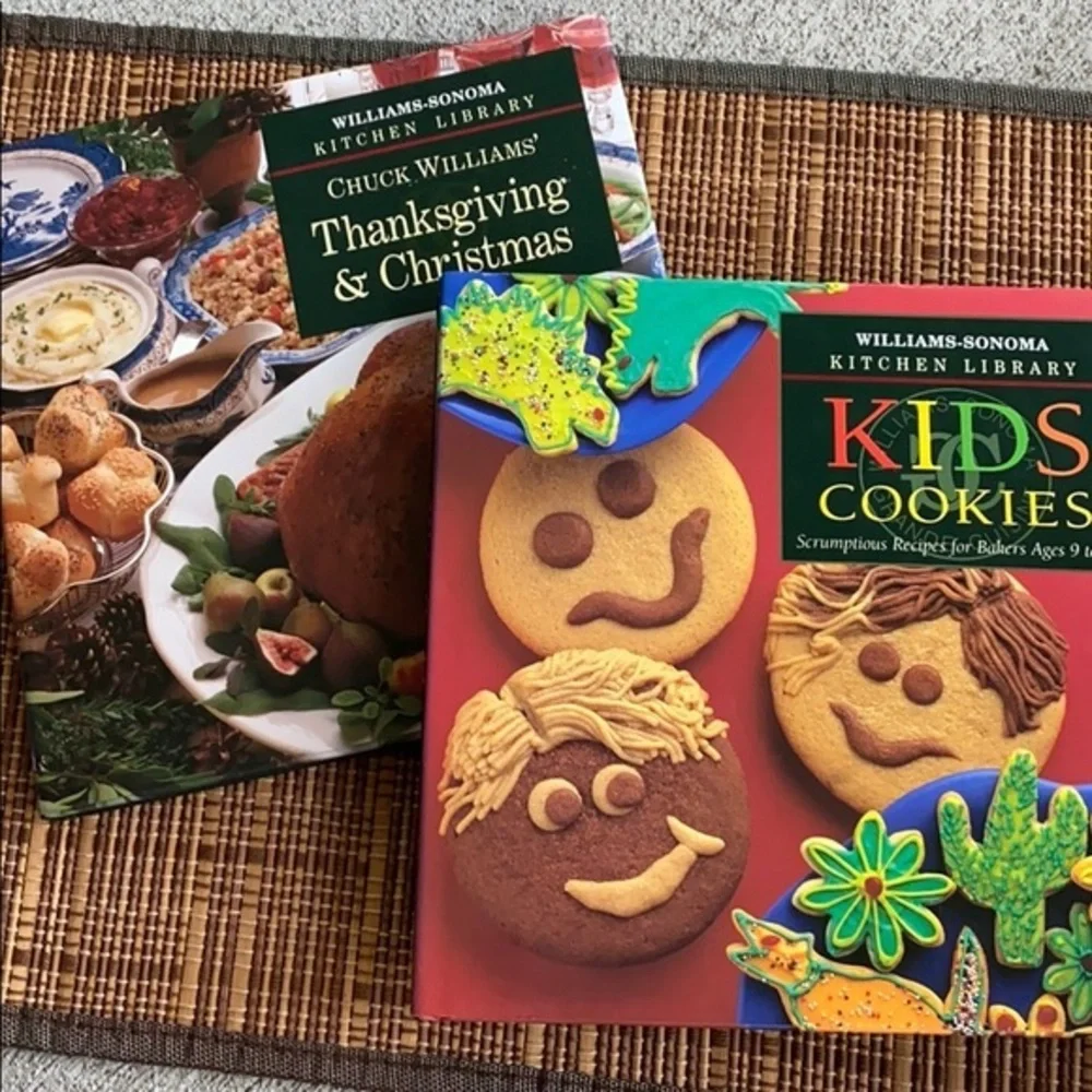3 Williams-Sonoma‎ Kitchen Library Hard cover cookbooks Holiday cooking